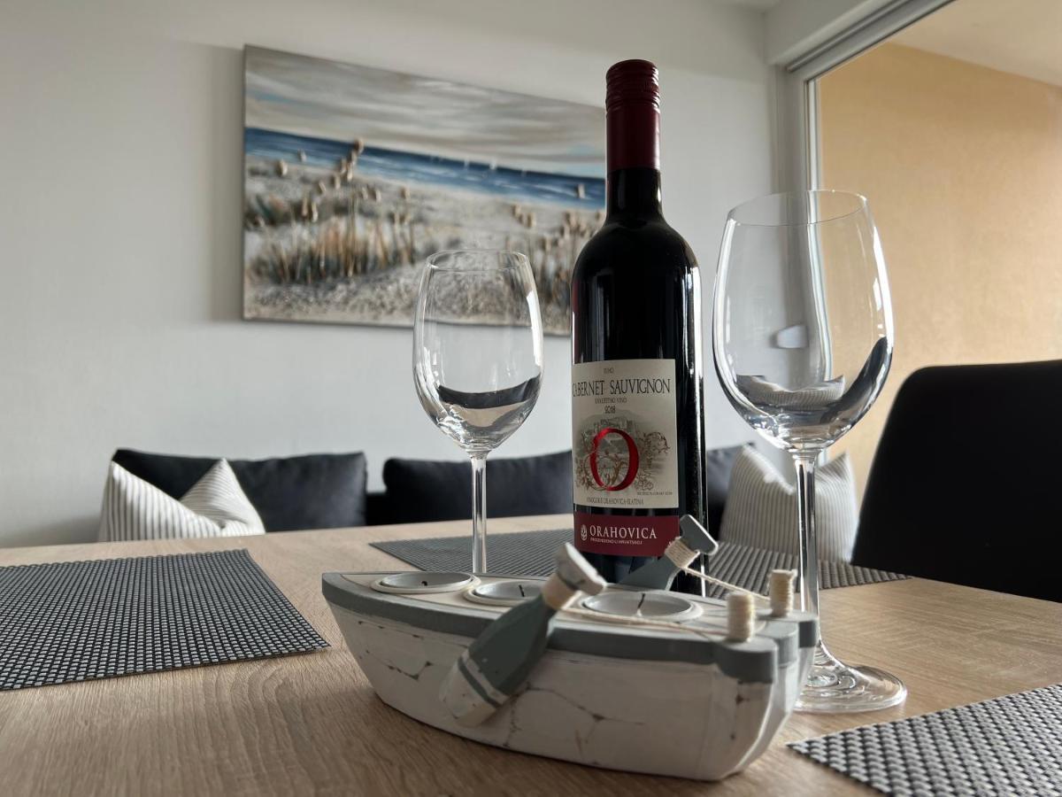Maj Premium Apartment 4 Sterne - Neu Renoviert 波雷奇 外观 照片